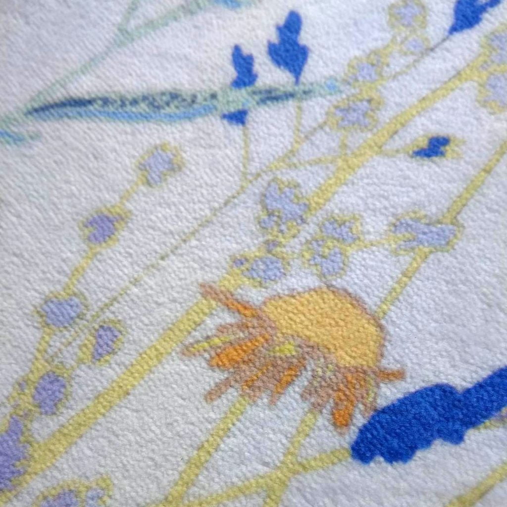 highly absorbent bath mat surface